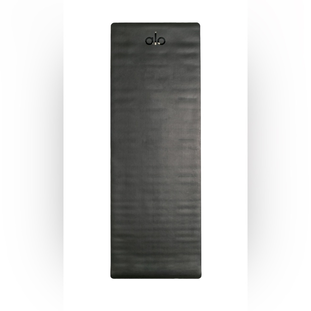 ALO YOGA AIR MAT
Ultra light - travel friendly